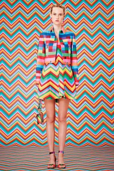 Look 64